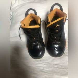 Little Boys Jordan Sneaker